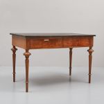 467090 Writing desk